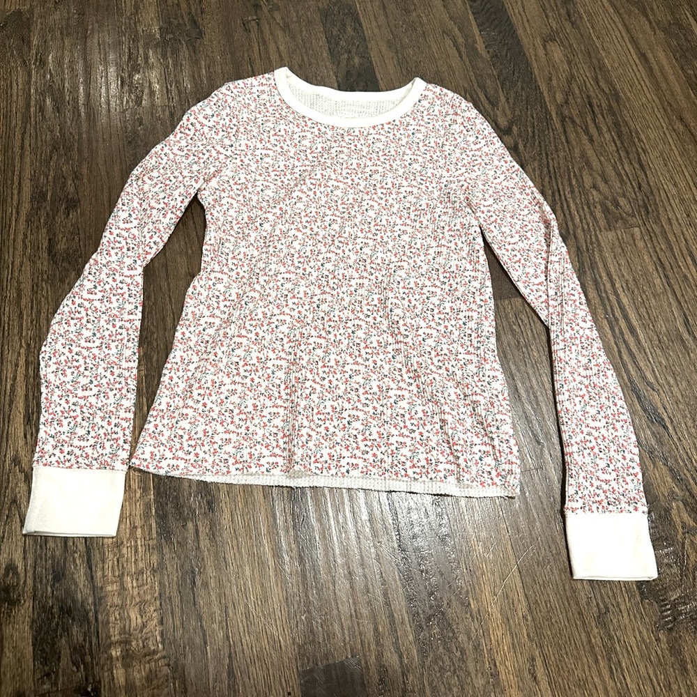 American eagle long sleeved top, Size S